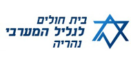 logo four
